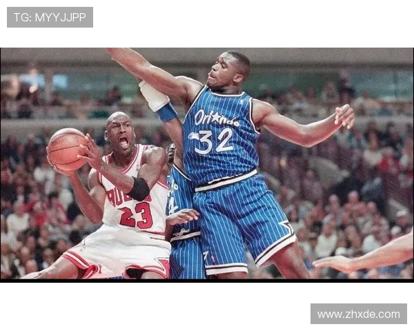 乔丹与奥尼尔巅峰对决精彩集锦回顾篮球传奇的辉煌瞬间